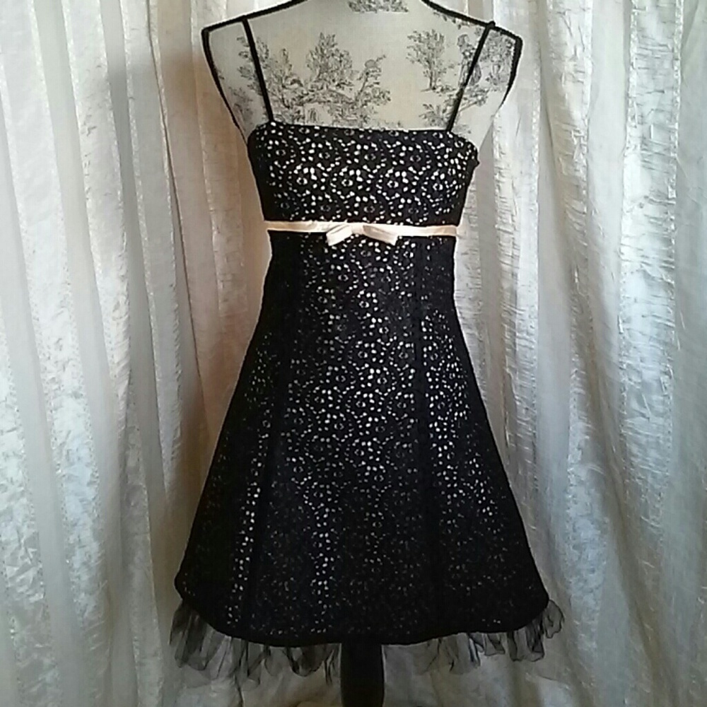 Candies Lace Overlay Party Dress